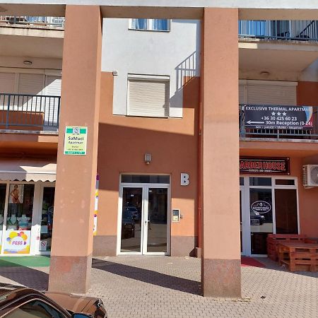 Samuci Apartman Hajdúszoboszló Esterno foto